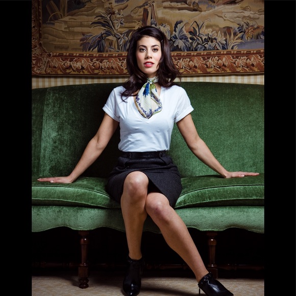 Meet your Posher, Claire - Picture 1 of 5